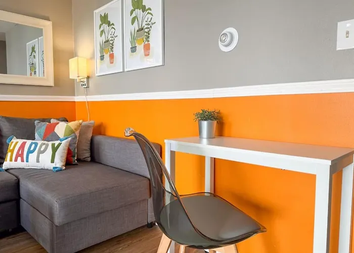 Apartment Cozy 2 Bedroom With 5 Beds Sofa Bed And Wifi Pittsburgh